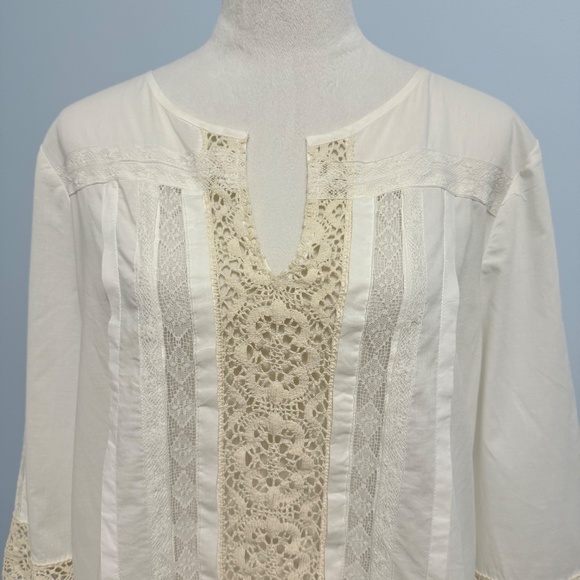 Chico's 2 Lightweight Fine Cotton Lace Romantic Blouse Top Size L - Picture 3 of 9